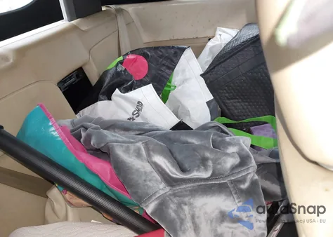 2010 Volkswagen New Beetle 2.5L from USA, damaged, VIN 3VWRG3ALXAM007238